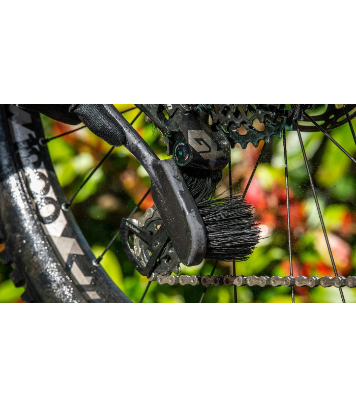 MUC- OFF Spazzola per pneumatici e Cassetta - Tyre & Cassette Brush