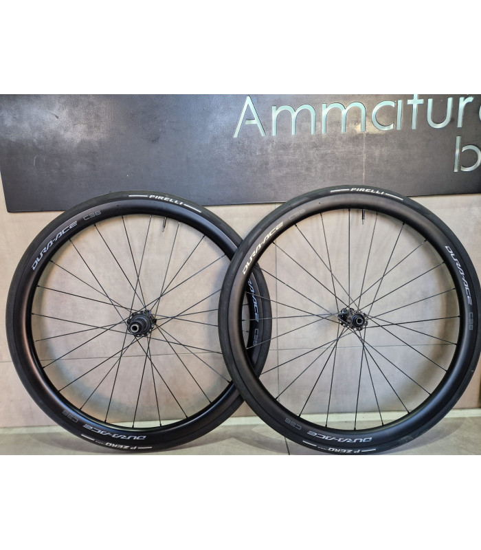 COPPIA RUOTE SHIMANO DURA-ACE C36 più compresi Copertoni Pirelli Pzero Race - USATO